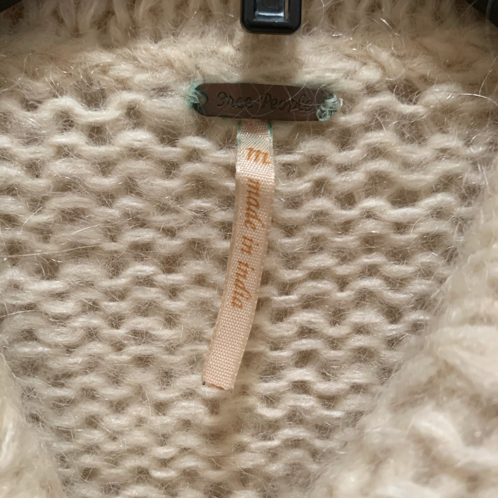 Free People Sweater - Picture 5 of 6
